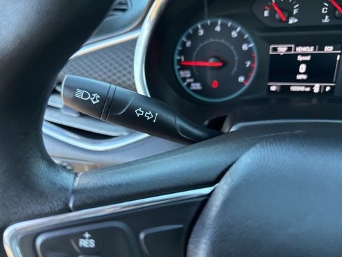 Used 2017 Chevrolet Malibu LT image 21