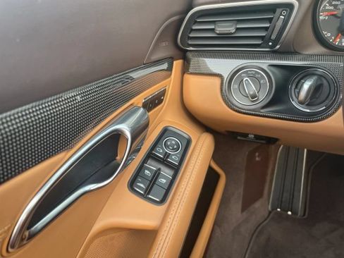 Used 2018 Porsche 911 Turbo AWD/4WD image 32