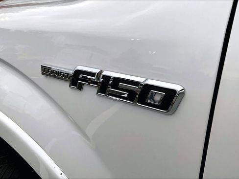 Used 2014 Ford F150 Lariat w/ Equipment Group 502A Luxury image 9