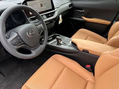 New 2026 Lexus UX 300h AWD image 8