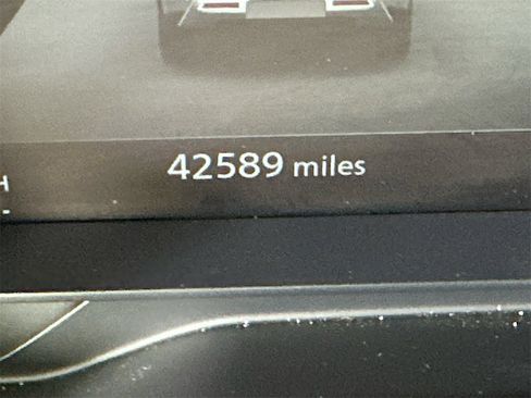 Used 2022 Nissan Pathfinder Platinum w/ Cargo Package image 36