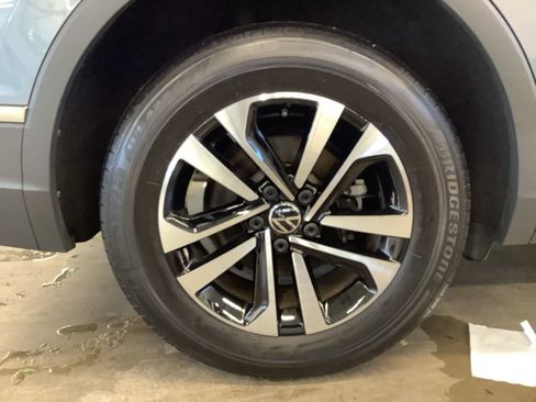 Used 2024 Volkswagen Tiguan S AWD/4WD image 20