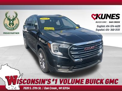 Used 2024 GMC Terrain SLT
