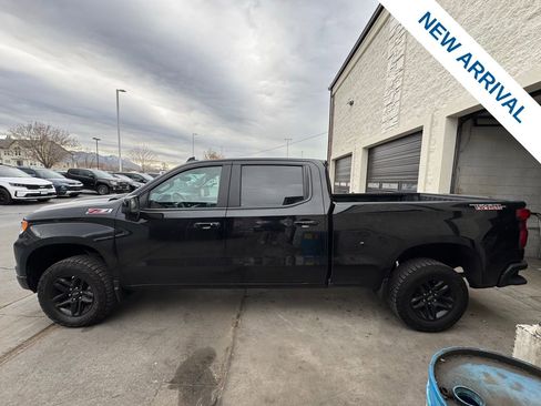 Used 2023 Chevrolet Silverado 1500 LT Trail Boss w/ Convenience Package II image 4