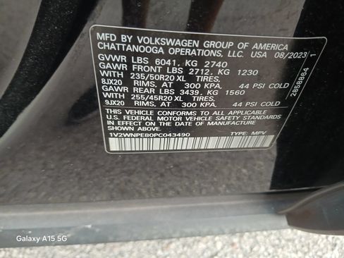 Used 2023 Volkswagen ID.4 Pro S AWD/4WD image 11