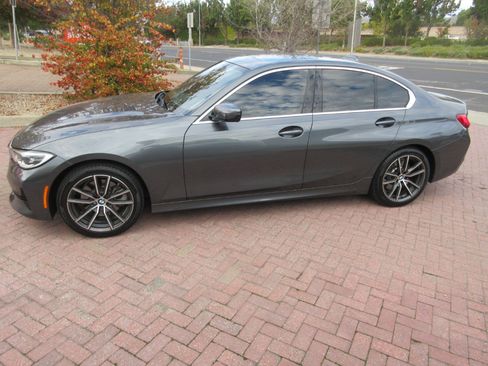 Used 2021 BMW 330i Sedan w/ Premium Package image 75