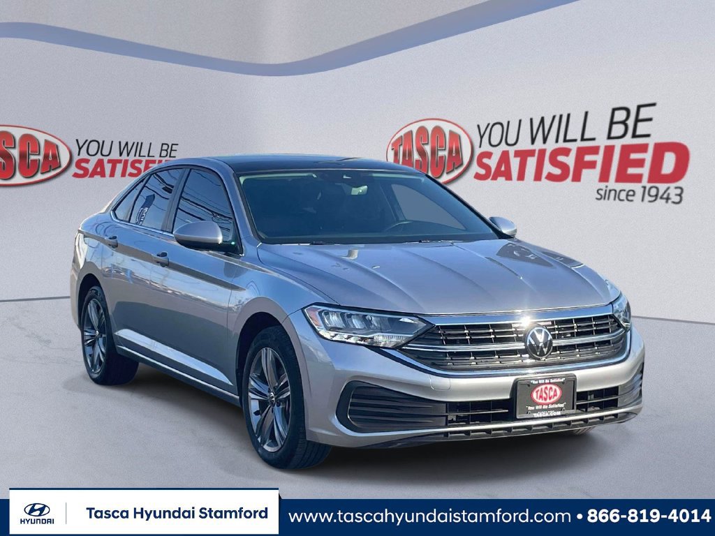 Used 2024 Volkswagen Jetta SE w/ Panoramic Sunroof Package FWD image 1