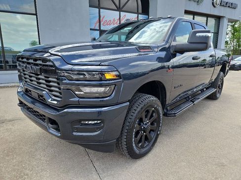 New 2026 RAM 2500 Big Horn AWD/4WD image 2
