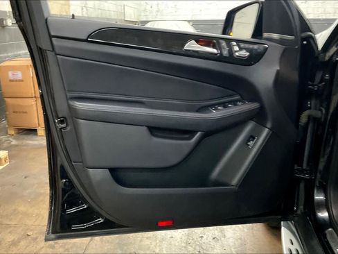 Used 2018 Mercedes-Benz GLE 350 image 26