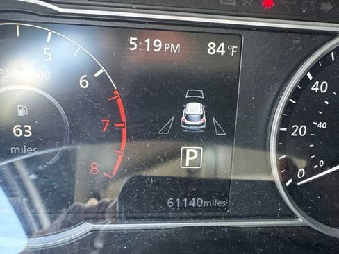 Used 2019 Nissan Kicks SR w/ SR Premium Package FWD image 10
