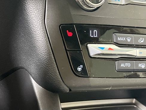 Used 2020 Ford Explorer XLT w/ Comfort Package AWD/4WD image 19