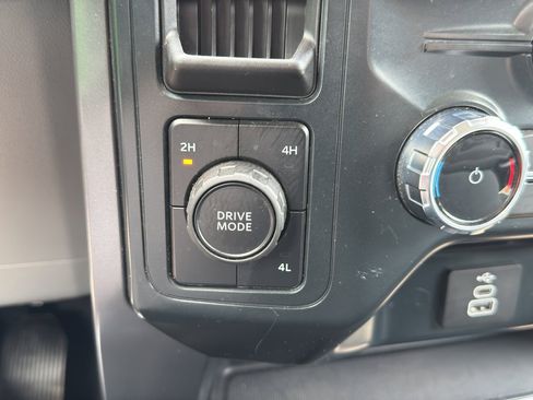 Used 2025 Ford F150 XLT w/ Equipment Group 301A Standard AWD/4WD image 31
