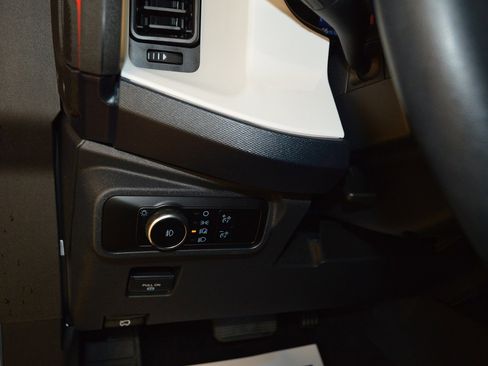 Used 2024 Ford Bronco Heritage Edition image 16