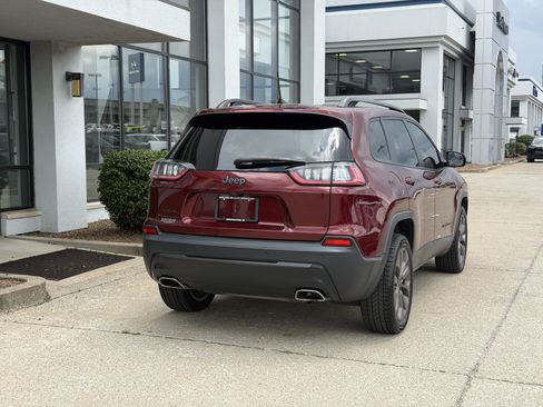 Used 2021 Jeep Cherokee Latitude Lux 80th Anniv w/ Quick Order Package 2YU 80th AWD/4WD image 6