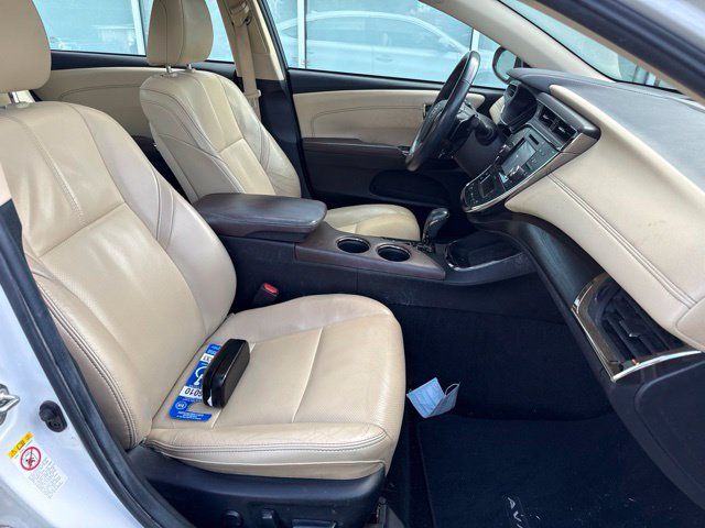 Used 2017 Toyota Avalon Limited w/ Carpet Mat Package FWD image 19