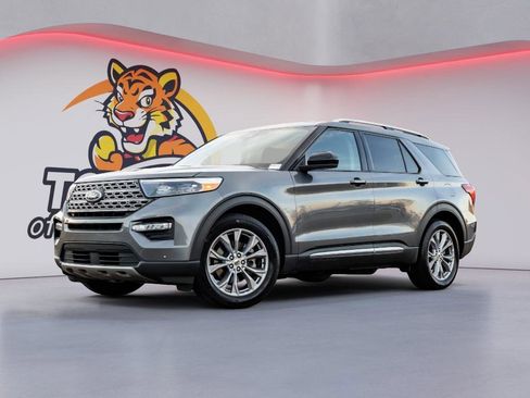 Used 2024 Ford Explorer Limited image 1