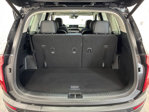 Certified 2022 Kia Telluride EX w/ EX Premium Package AWD/4WD image 8