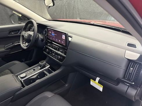 New 2026 Nissan Pathfinder SV AWD/4WD image 16