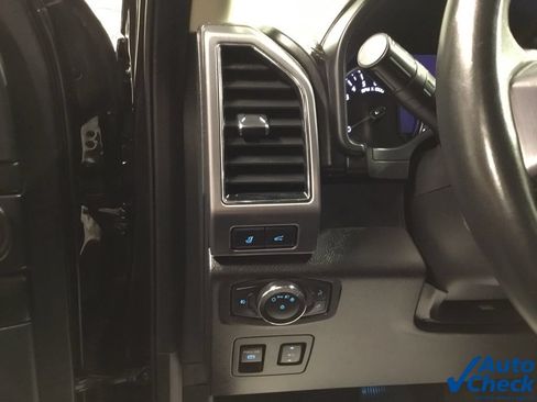 Used 2021 Ford Expedition Max Platinum AWD/4WD image 29