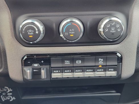 New 2024 RAM 5500 Tradesman w/ Safety Group image 14