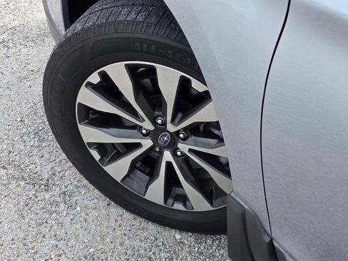 Used 2015 Subaru Outback 2.5i Limited AWD/4WD image 35