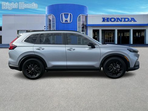 Used 2023 Honda CR-V Sport image 8