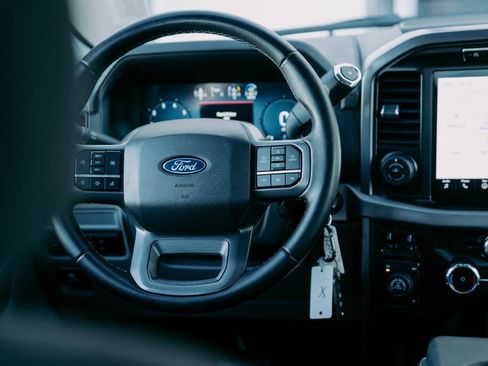 Used 2024 Ford F150 XLT w/ Tow/Haul Package image 13