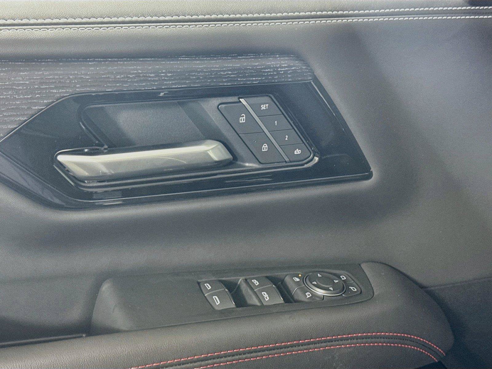 New 2027 GMC Yukon XL AT4 Ultimate w/ LPO, Floor Liner Package AWD/4WD image 12