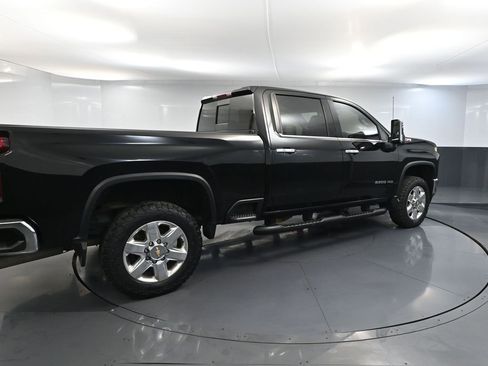 Used 2021 Chevrolet Silverado 2500 LTZ image 6