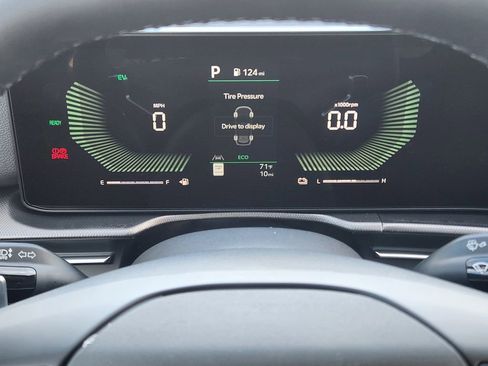 New 2026 Kia Sportage S image 18