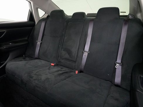 Used 2015 Nissan Altima 2.5 SV image 16