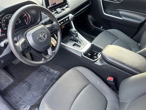 Certified 2023 Toyota RAV4 LE image 9