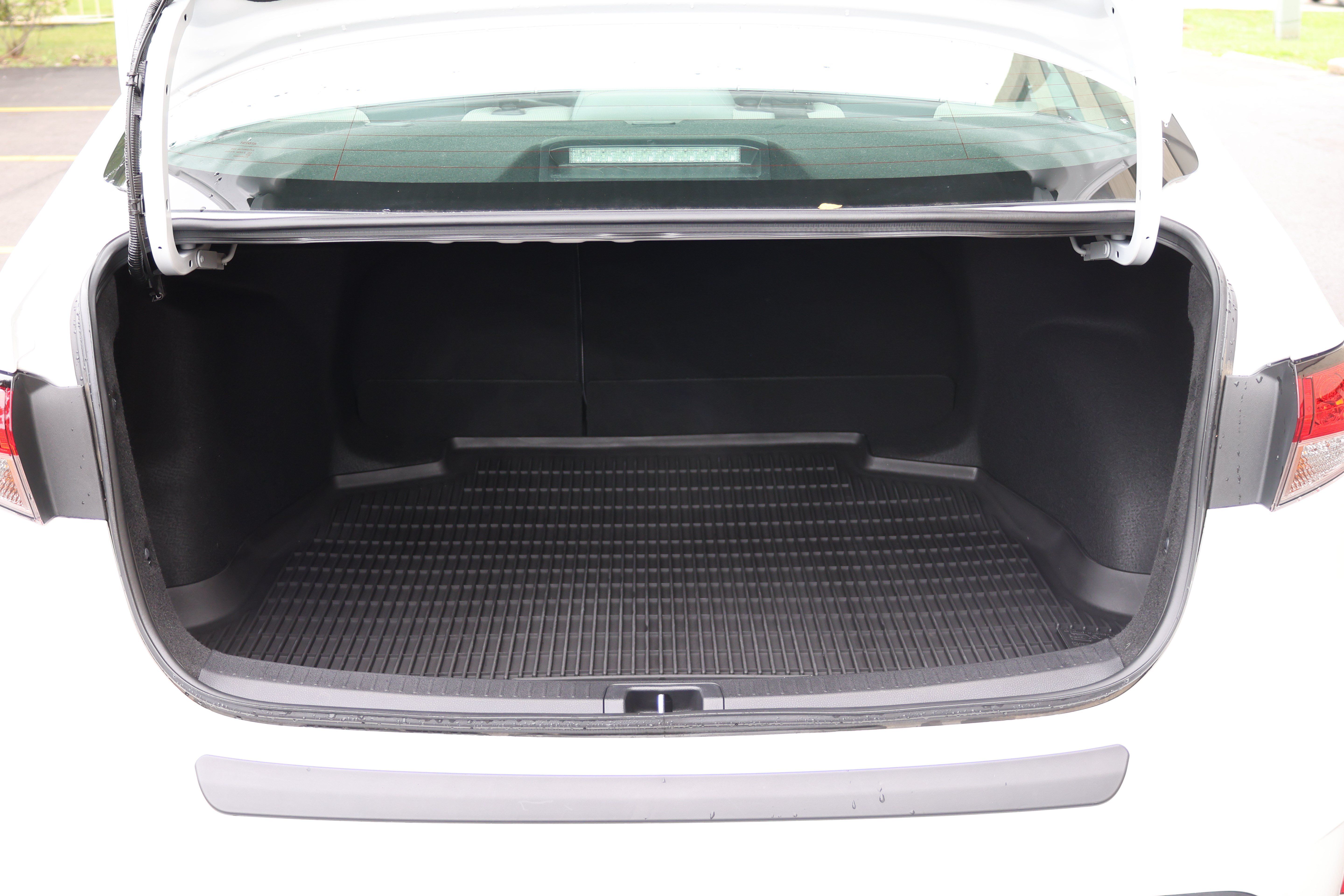 Certified 2024 Toyota Corolla LE FWD image 6