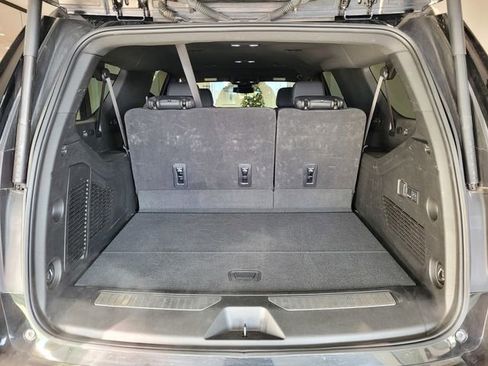 Used 2025 GMC Yukon XL Denali image 26