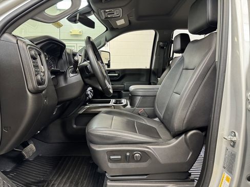 Used 2023 Chevrolet Silverado 2500 LTZ w/ LTZ Convenience Package image 13