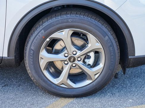 Used 2025 Ford Escape ST-Line w/ Equipment Group 301A image 10