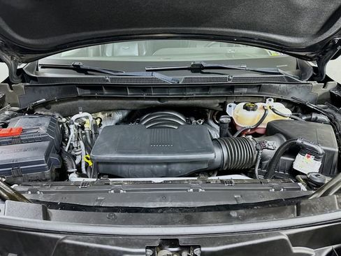 Used 2024 Cadillac Escalade ESV Luxury w/ LPO, Floor Liner Package image 33