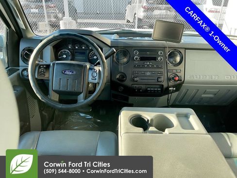 Used 2016 Ford F550 4x4 Regular Cab Super Duty image 23