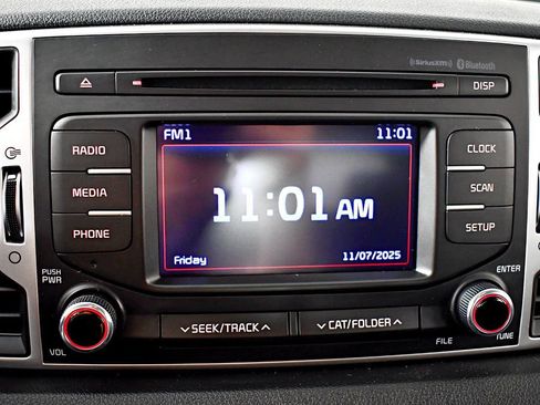 Used 2019 Kia Sportage LX image 24