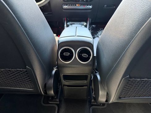 Used 2023 Mercedes-Benz EQB 250+ image 16