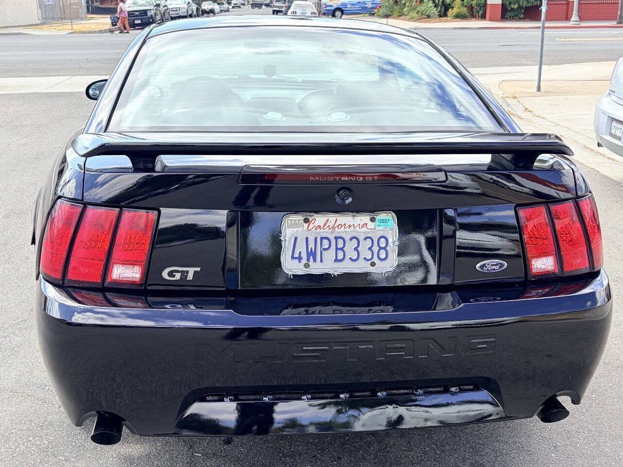 Used 2002 Ford Mustang GT RWD image 8