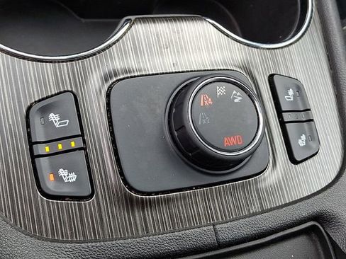 Used 2020 GMC Acadia SLT w/ LPO, Floor Liner Package image 27