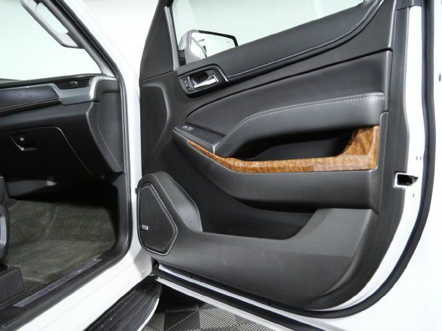 Used 2017 Chevrolet Suburban Premier AWD/4WD image 10