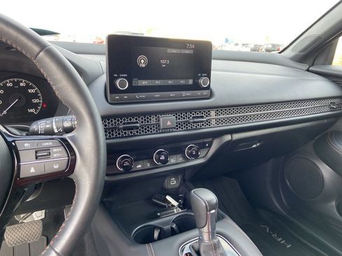 Used 2024 Honda HR-V Sport image 36