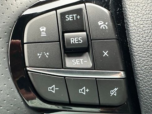 New 2025 Ford Explorer ST image 13