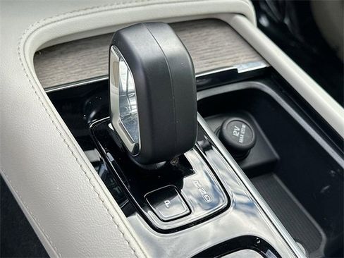 Used 2023 Volvo XC90 T8 Plus w/ Protection Package Premier image 15