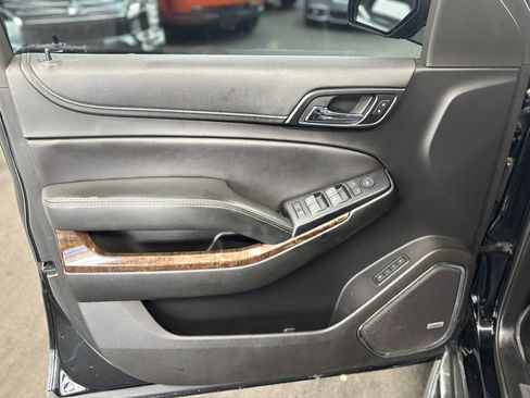Used 2018 Chevrolet Tahoe LT AWD/4WD image 10