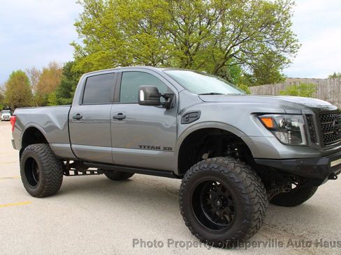 Used 2018 Nissan Titan SL w/ Midnight Edition AWD/4WD image 63
