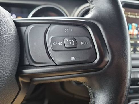 Used 2023 Jeep Wrangler Unlimited w/ Cold Weather Group AWD/4WD image 19