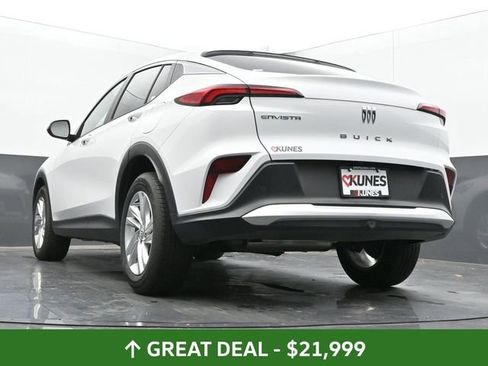 Used 2025 Buick Envista Preferred image 49